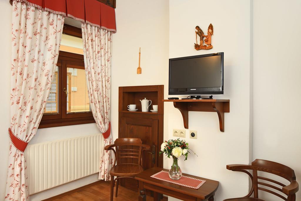Penzion Pohadka Třeboň Buitenkant foto